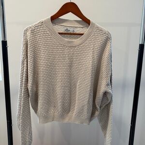 Hollister sweater